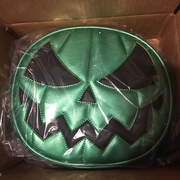 SOLD Love Pain and Stitches handcrafted pumpkin - Picture 4 of 4